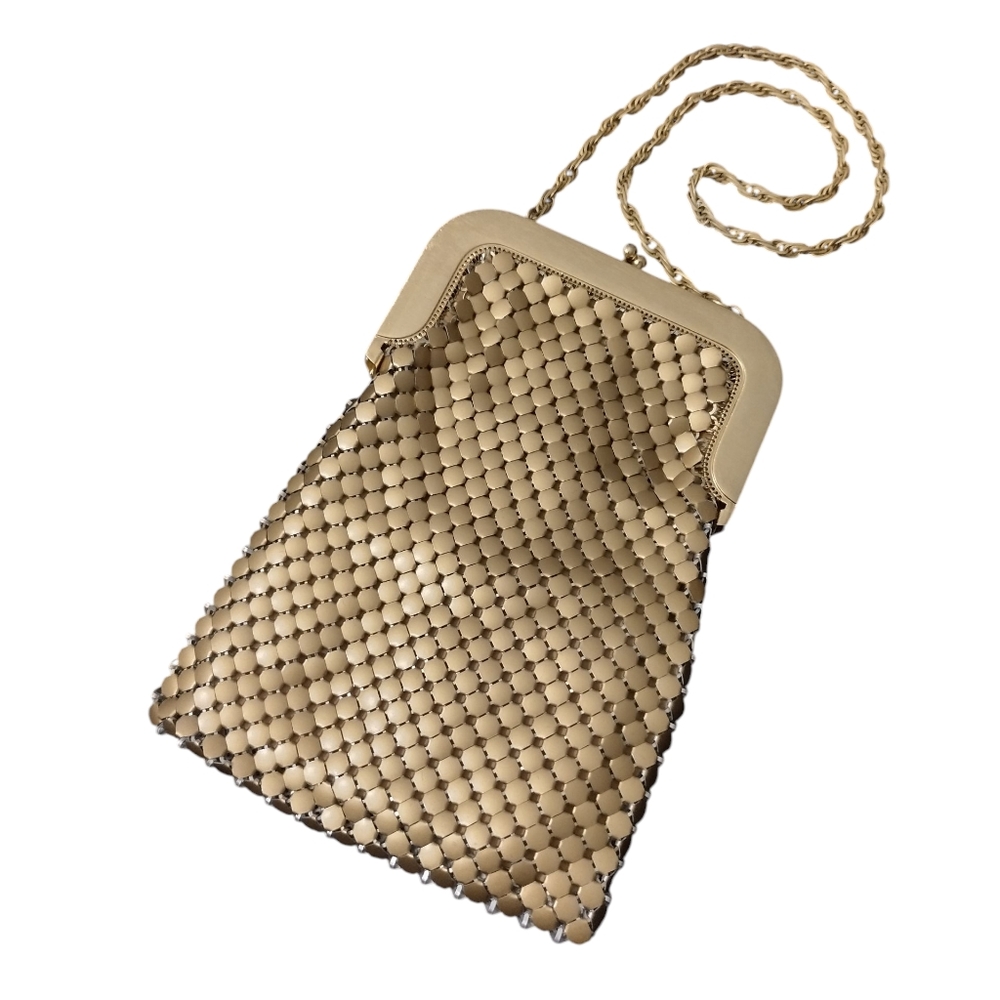 Vintage Whiting & Davis Gold Mesh Large Purse.  Fab Find!